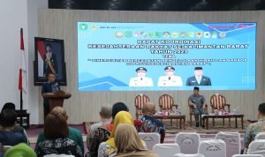 GUBERNUR SUTARMIDJI PINTA INOVASI DAN EVALUASI KINERJA DALAM PELAYANAN_11zon